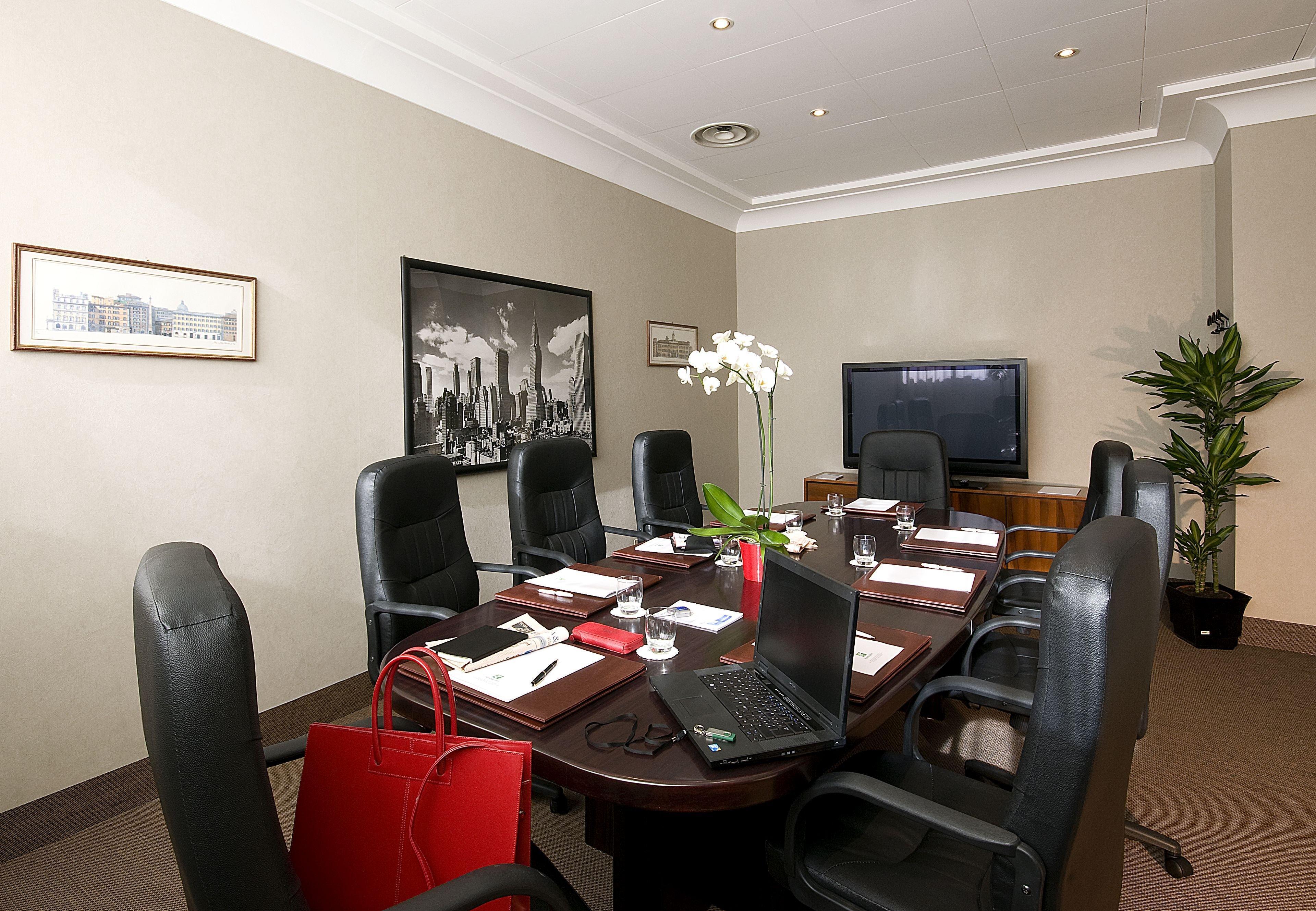 Holiday Inn Rome - Eur Parco Dei Medici By Ihg Bagian luar foto