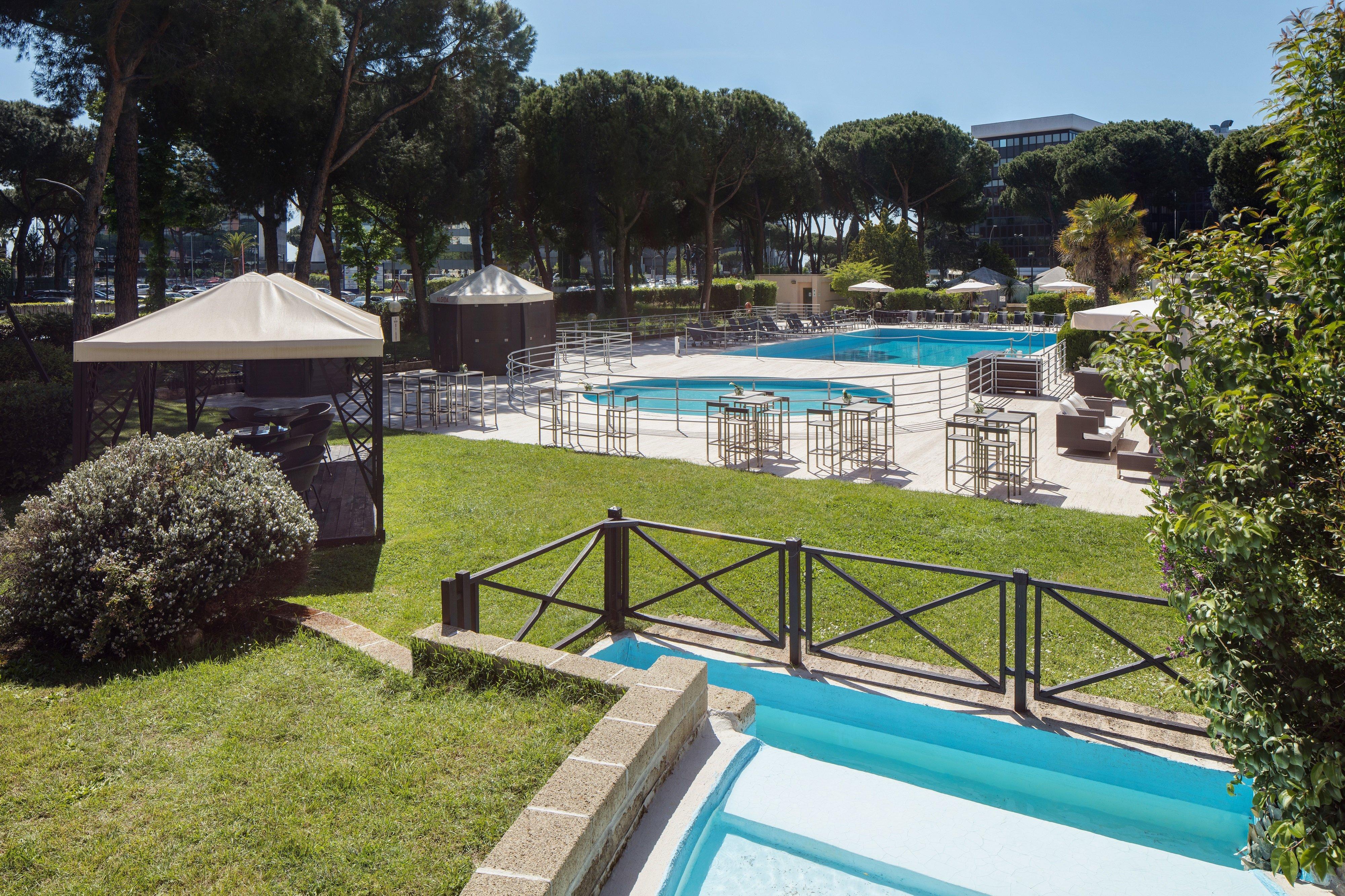 Holiday Inn Rome - Eur Parco Dei Medici By Ihg Bagian luar foto