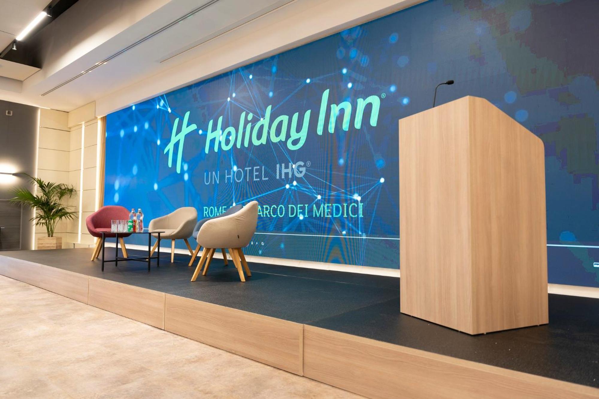 Holiday Inn Rome - Eur Parco Dei Medici By Ihg Bagian luar foto